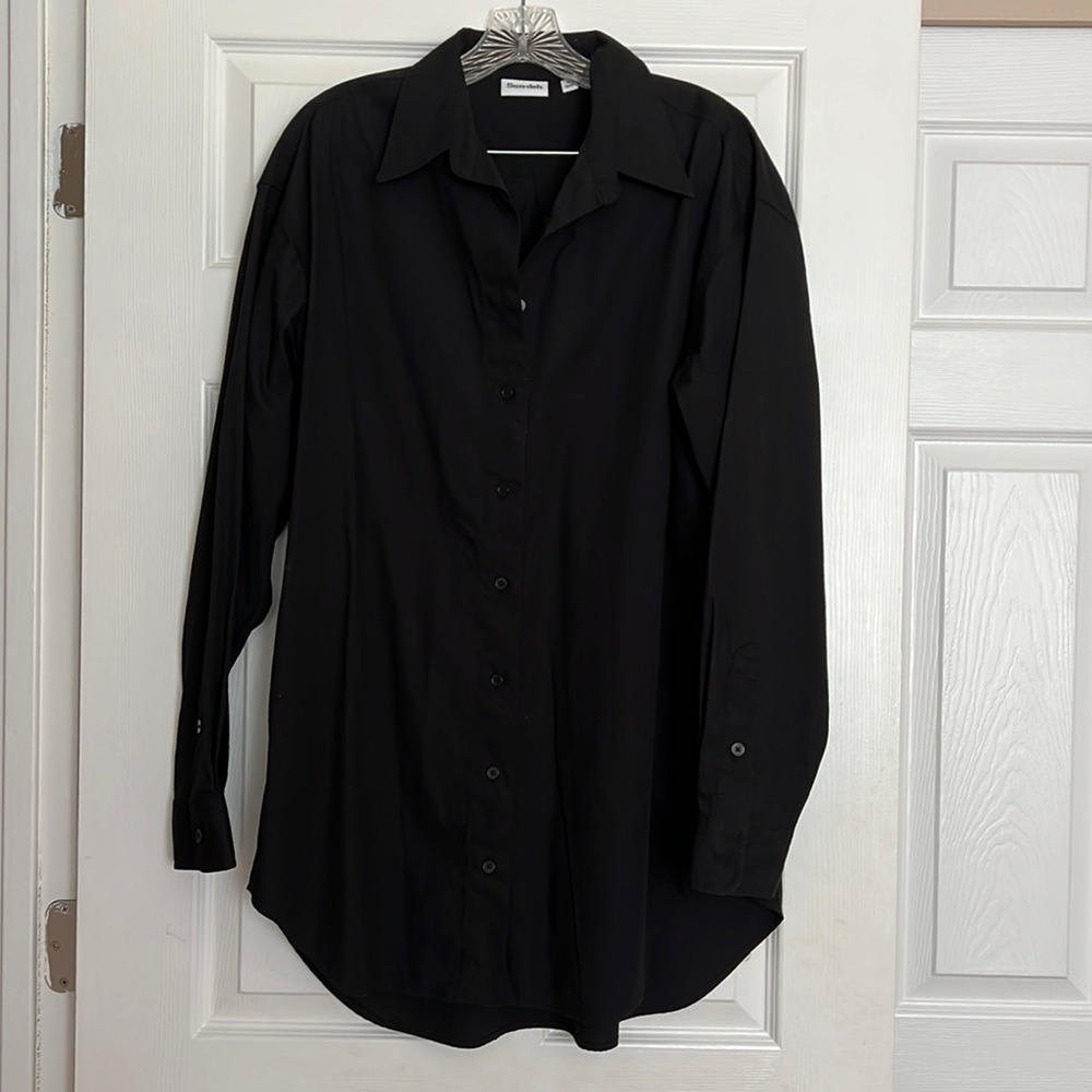 Aritzia Sunday Best Black Future Button Down Shirt M